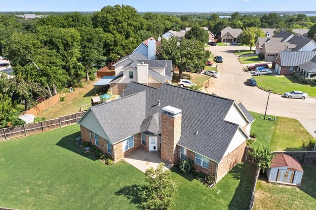 510 Mattie Lane, Lake Dallas, TX 75065