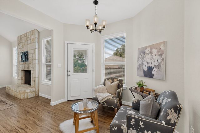 510 Mattie Lane, Lake Dallas, TX 75065