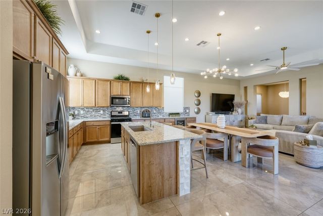 9926 Regency Canyon Way, Las Vegas, NV 89148