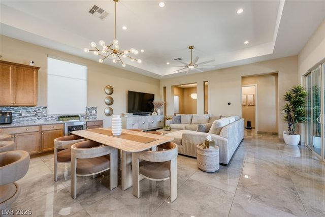 9926 Regency Canyon Way, Las Vegas, NV 89148