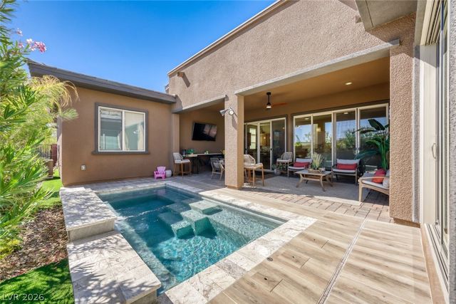 9926 Regency Canyon Way, Las Vegas, NV 89148