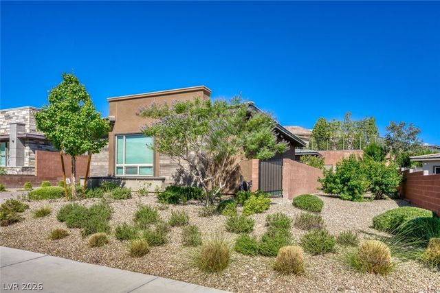 9926 Regency Canyon Way, Las Vegas, NV 89148