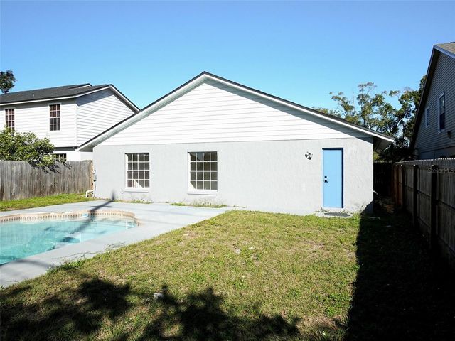 1566 LAWNDALE CIRCLE, Winter Park, FL 32792