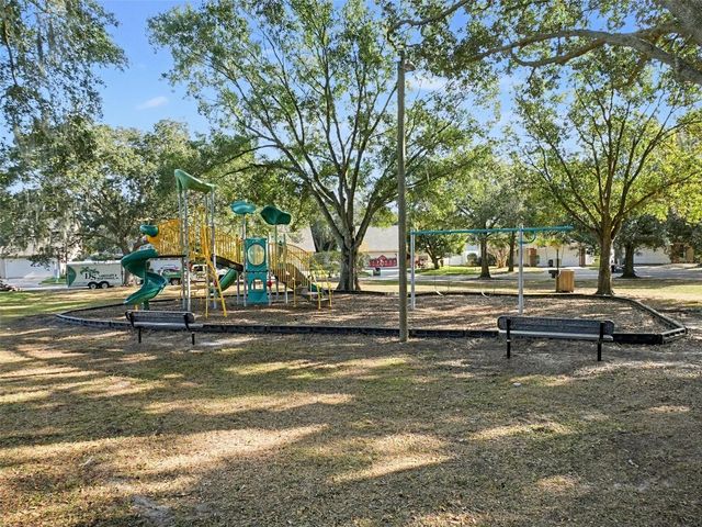 1566 LAWNDALE CIRCLE, Winter Park, FL 32792