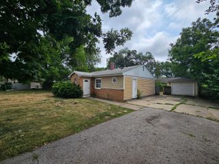 7341 Grand Avenue, Hammond, IN 46323