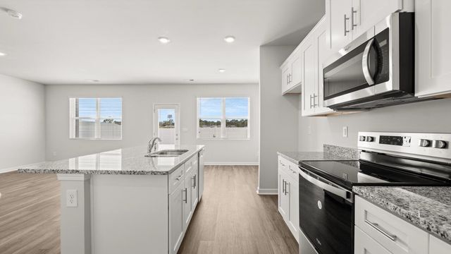 557 Aquamarine Row, Graniteville, SC 29829