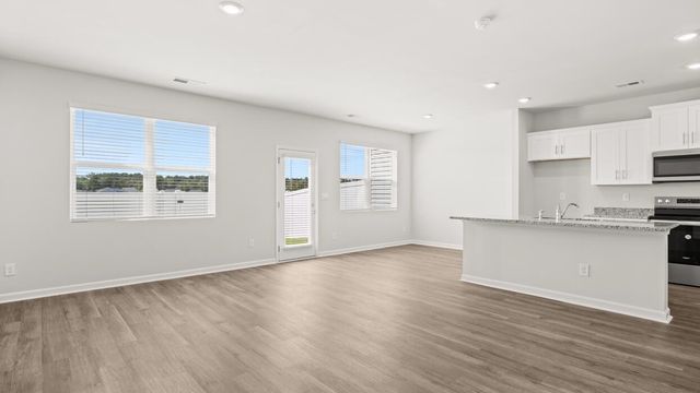 557 Aquamarine Row, Graniteville, SC 29829