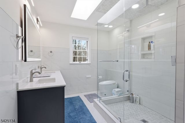 931 Vosseller Ave, Bridgewater Twp., NJ 08836