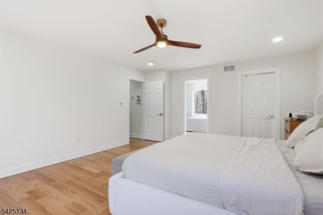 931 Vosseller Ave, Bridgewater Twp., NJ 08836