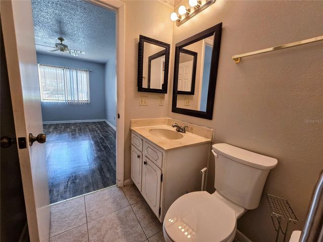 520 FAIRWAYS CIRCLE A, Ocala, FL 34472