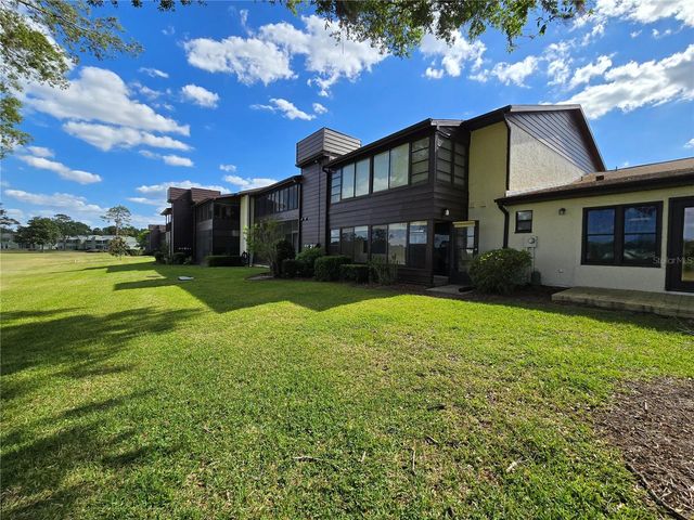 520 FAIRWAYS CIRCLE A, Ocala, FL 34472
