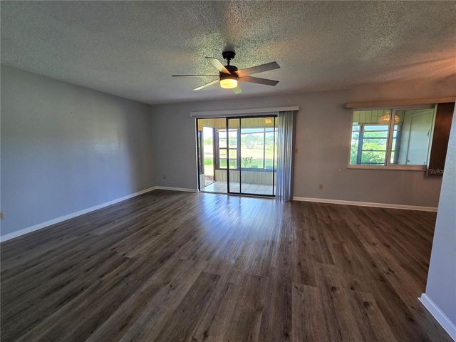 520 FAIRWAYS CIRCLE A, Ocala, FL 34472