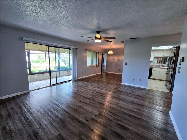 520 FAIRWAYS CIRCLE A, Ocala, FL 34472