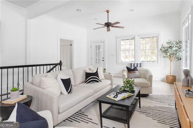 548 Holderness Street SW, Atlanta, GA 30310