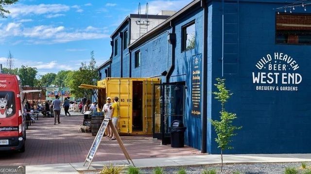 548 Holderness Street SW, Atlanta, GA 30310