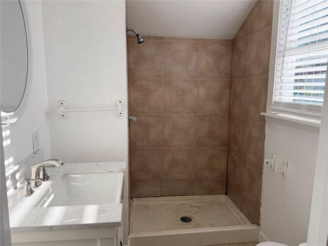 1826 NE 63RD STREET, Ocala, FL 34479