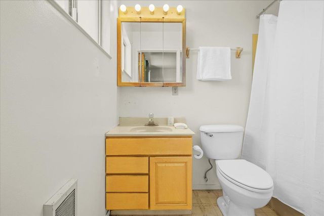 1661 Klamath Drive, Salinas, CA 93906