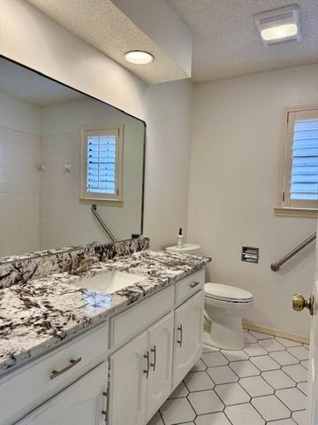 3608 Dentcrest Dr, Midland, TX 79707