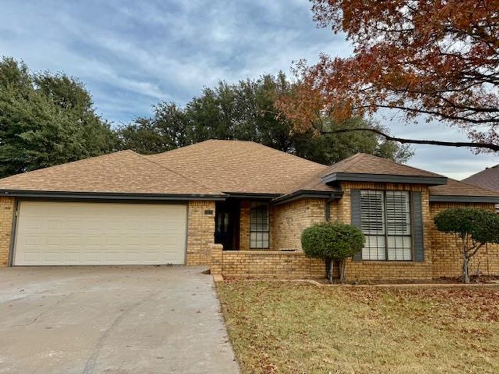 3608 Dentcrest Dr, Midland, TX 79707