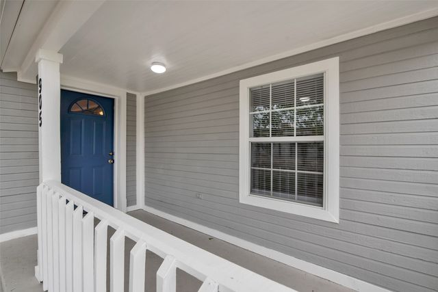 905 N Raymond Polk Sr Memorial Drive, Sherman, TX 75090