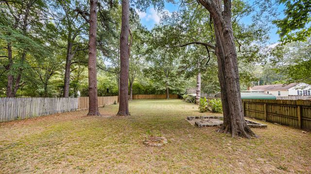 144 SYCAMORE RD, Collierville, TN 38017