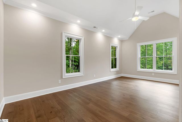 227 Snap Dragon Way, Landrum, SC 29356