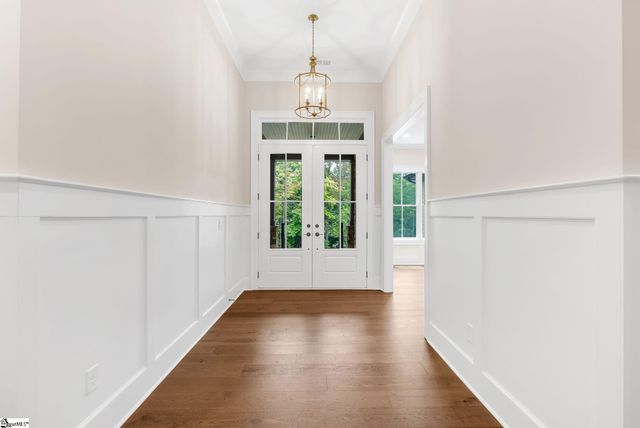 227 Snap Dragon Way, Landrum, SC 29356