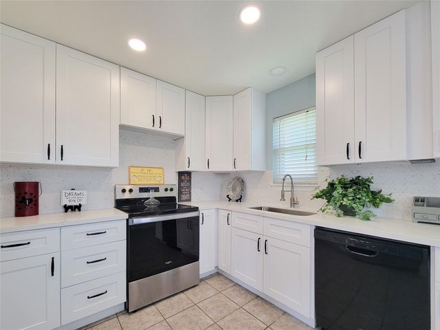 16704 Curlew Road, Jamaica Beach, TX 77554