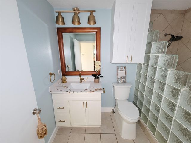 16704 Curlew Road, Jamaica Beach, TX 77554