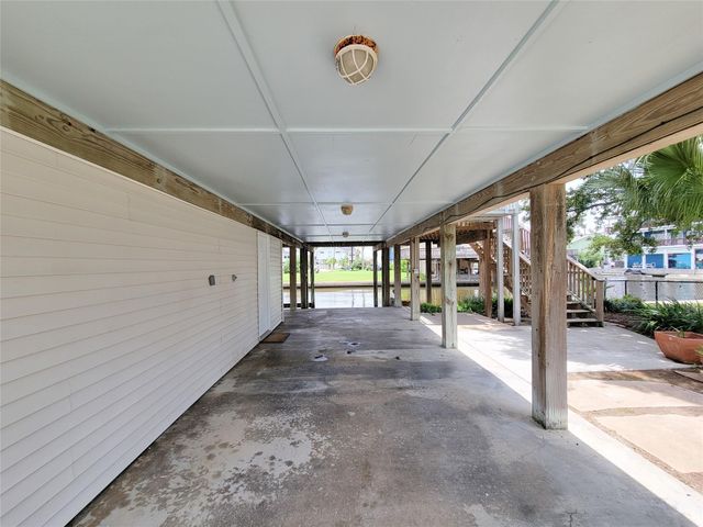16704 Curlew Road, Jamaica Beach, TX 77554