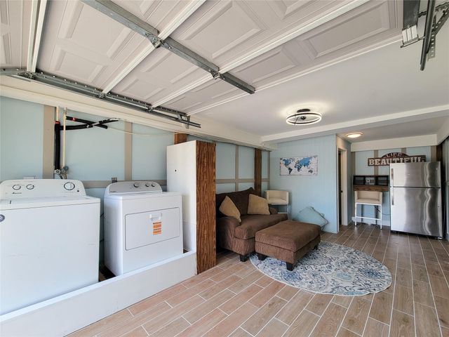 16704 Curlew Road, Jamaica Beach, TX 77554
