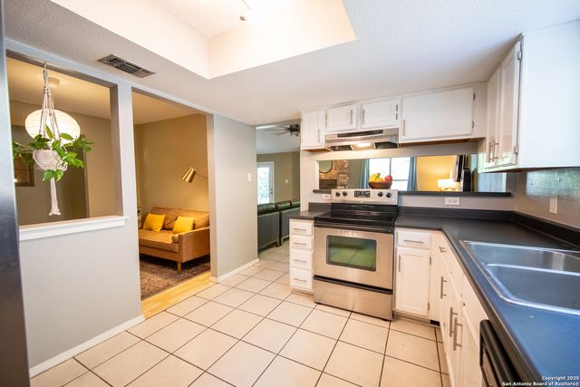 13811 Sunfire, San Antonio, TX 78247