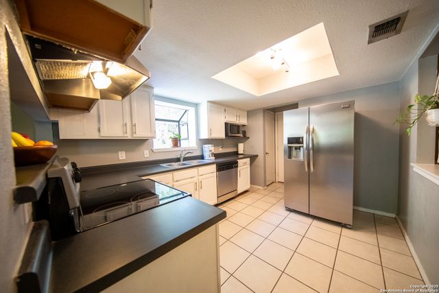 13811 Sunfire, San Antonio, TX 78247