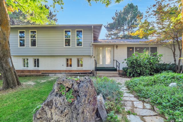4263 N 900 W, Pleasant View, UT 84414