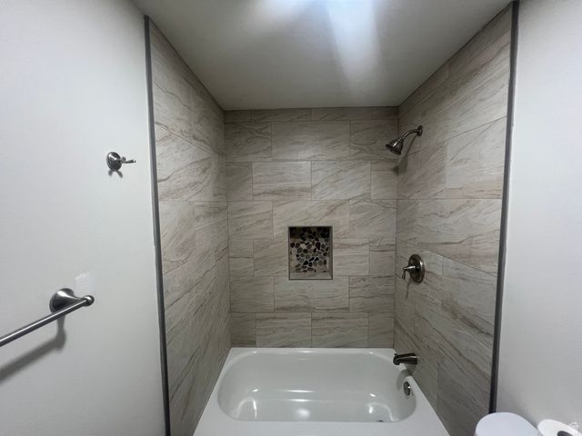 4263 N 900 W, Pleasant View, UT 84414