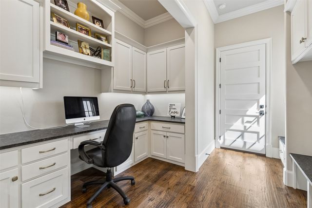 6805 Mulhouse Court, Plano, TX 75024