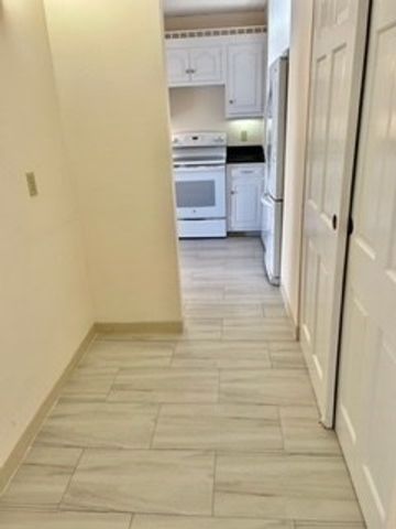 40 Village Rd. 610, Middleton, MA 01949