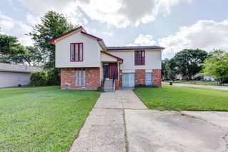 15902 Timber Valley Drive, Houston, TX 77070