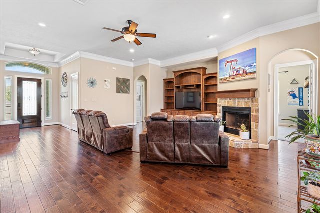 7626 Lake Ivie, Needville, TX 77461