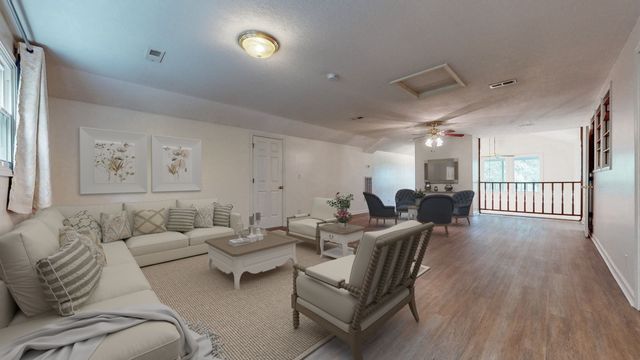 3250 Luther Ragan Rd, Palmyra, TN 37142