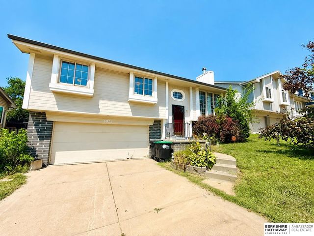 8022 Bauman Avenue, Omaha, NE 68122