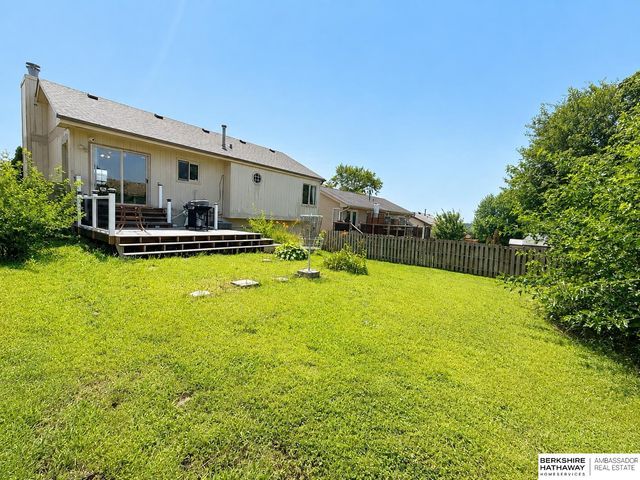 8022 Bauman Avenue, Omaha, NE 68122