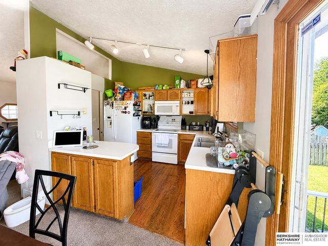 8022 Bauman Avenue, Omaha, NE 68122