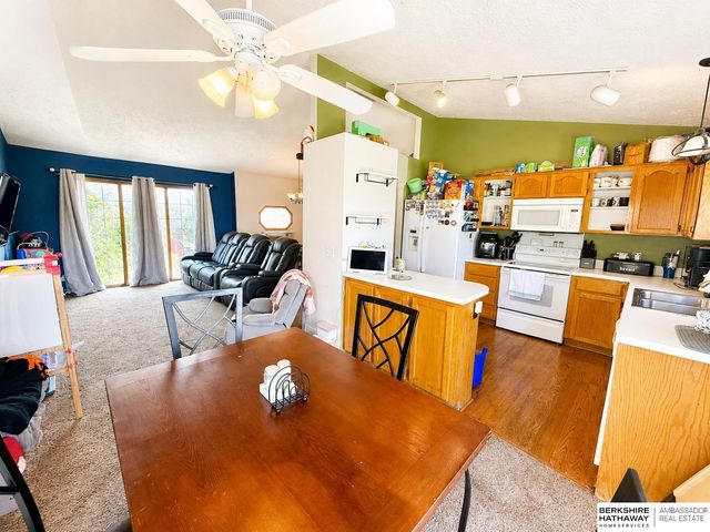 8022 Bauman Avenue, Omaha, NE 68122