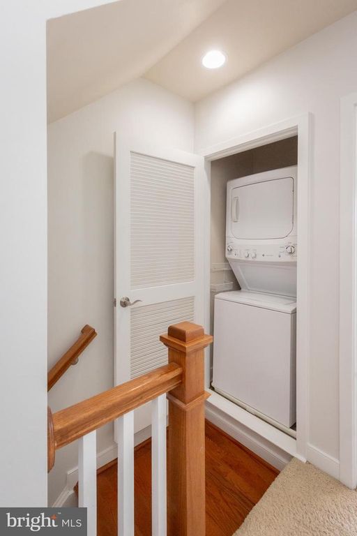 Image 27 of property listing at 5714 45TH AVE, Hyattsville, MD 20781