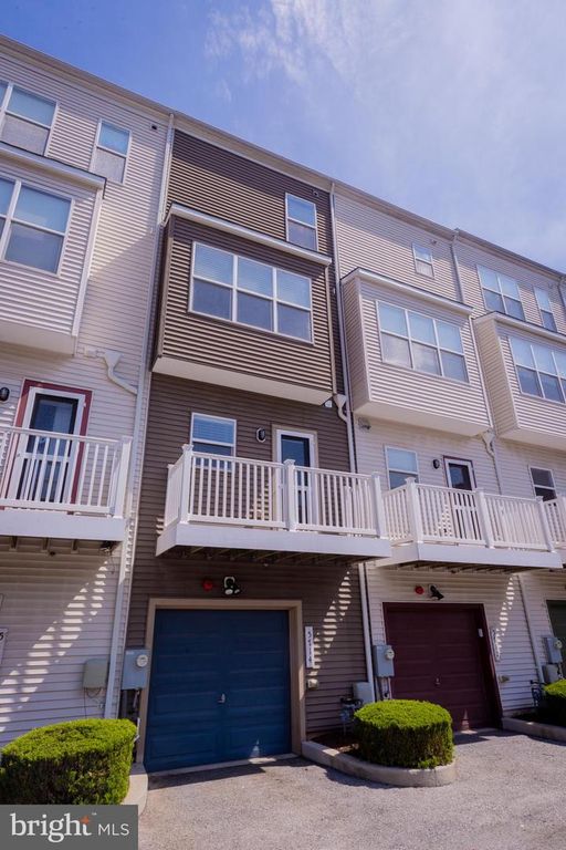 Image 52 of property listing at 5714 45TH AVE, Hyattsville, MD 20781