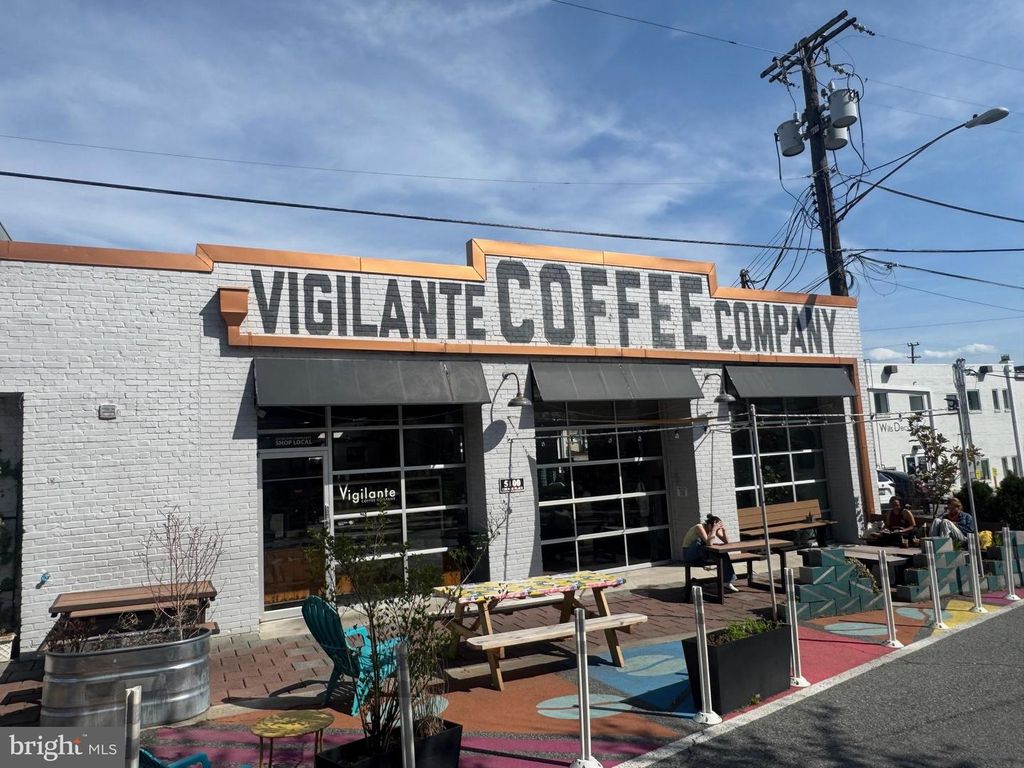 Image 59 of property listing at 5714 45TH AVE, Hyattsville, MD 20781