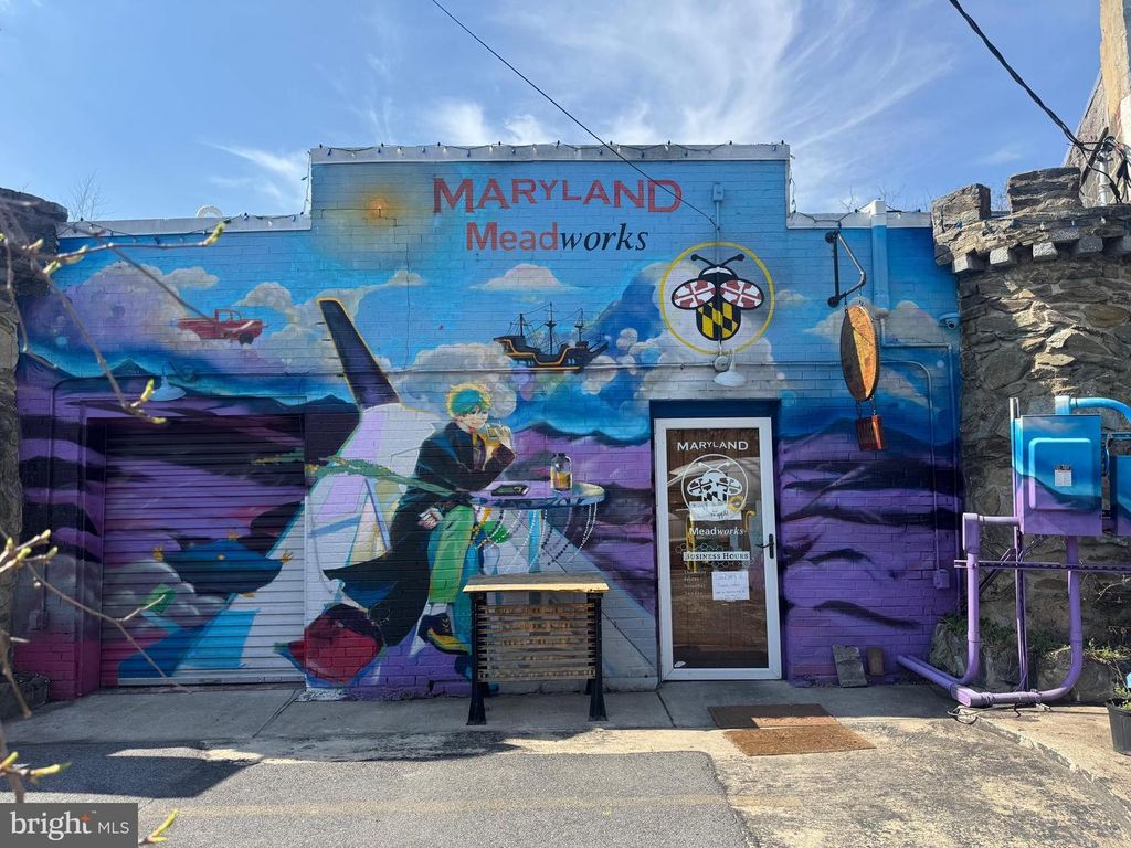 Image 67 of property listing at 5714 45TH AVE, Hyattsville, MD 20781