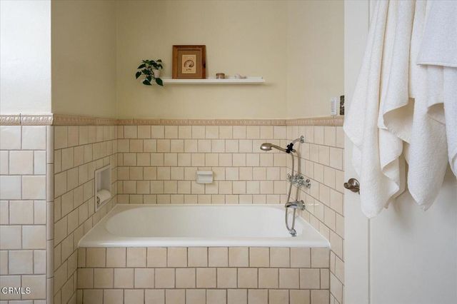 752 Glenview Road, Glendale, CA 91202