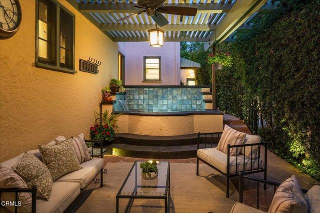 752 Glenview Road, Glendale, CA 91202